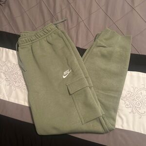 Nike Men’s joggers